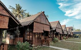 Nipoh Beach Cottage